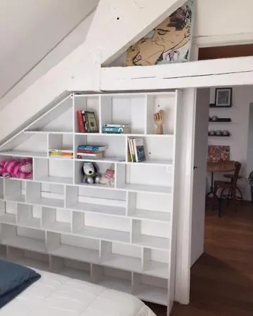 En Centre Apartment
