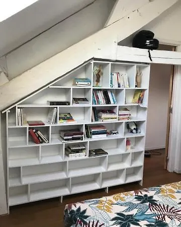 En Centre Apartment
